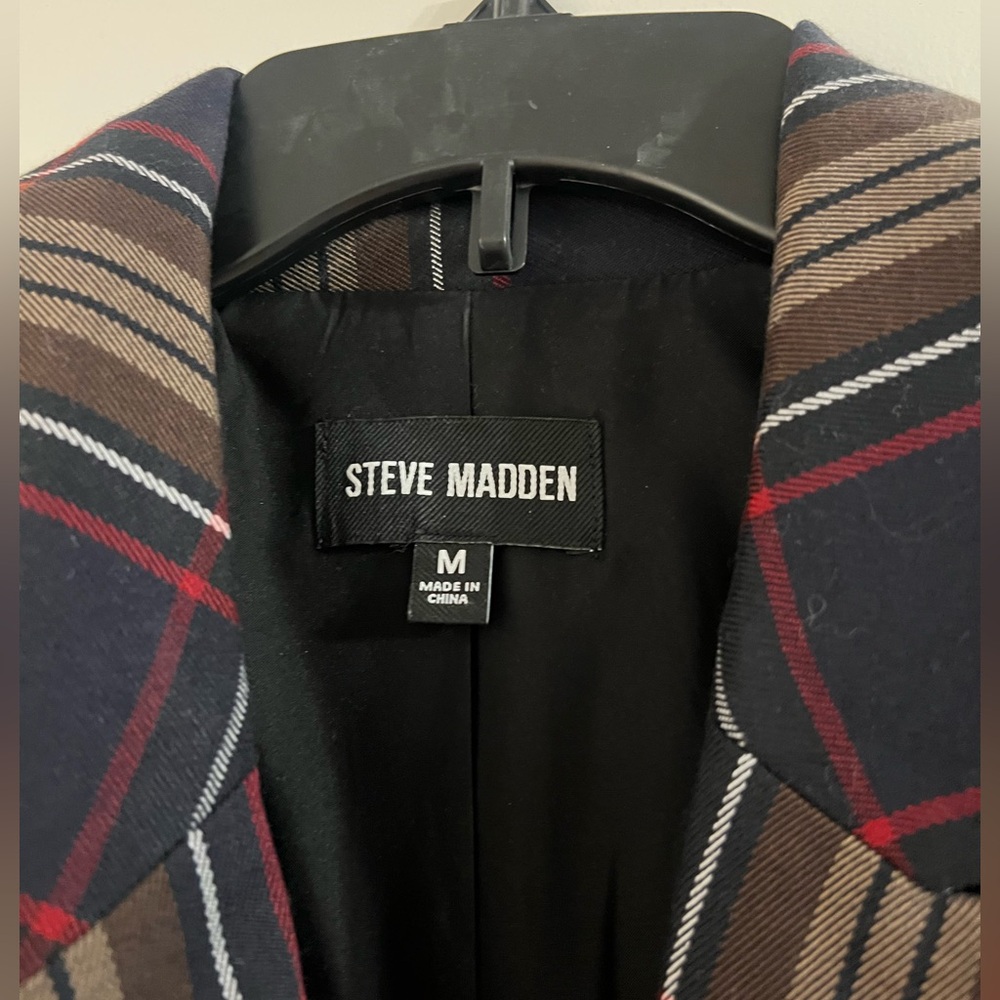 Steve Madden Frida Plaid Blazer - Picture 5 of 7